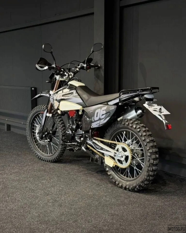 Эндуро мотоцикл SYCMCC 300 06 — мощь и комфорт для бездорожья